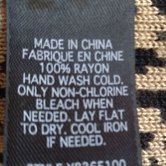 Guess Bodycon Animal Print Mini Dress. Medium - Picture 9 of 11